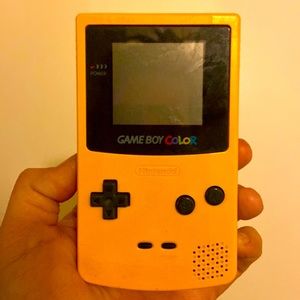 GameBoy Color Yellow RETRO (TETRIS INCLUDED)
